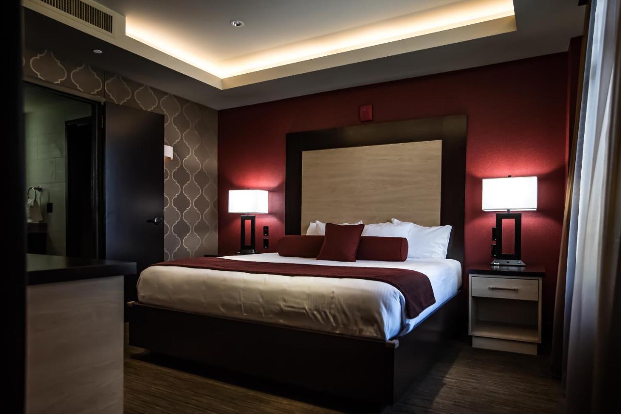 Cherokee Casino Hotel Roland Buitenkant foto