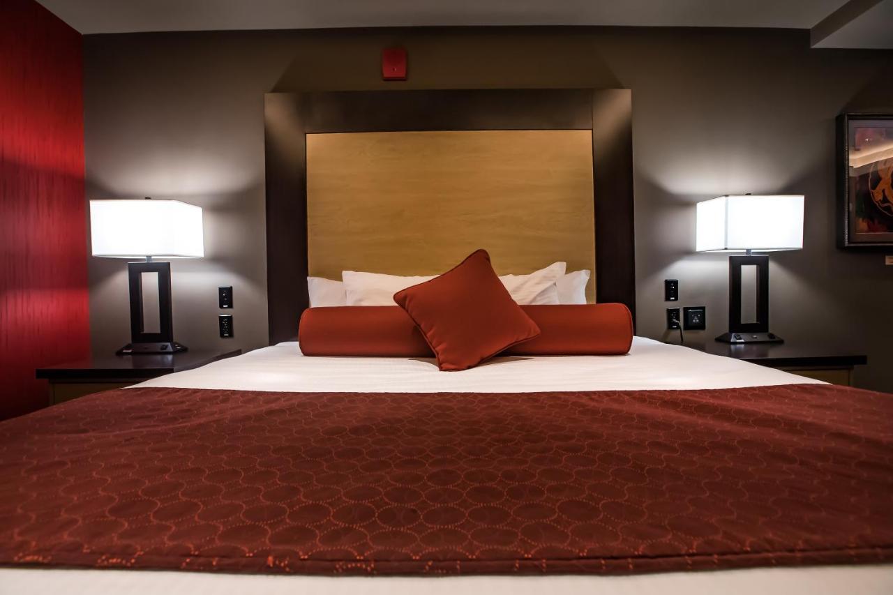 Cherokee Casino Hotel Roland Buitenkant foto