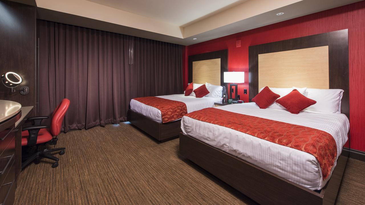 Cherokee Casino Hotel Roland Buitenkant foto