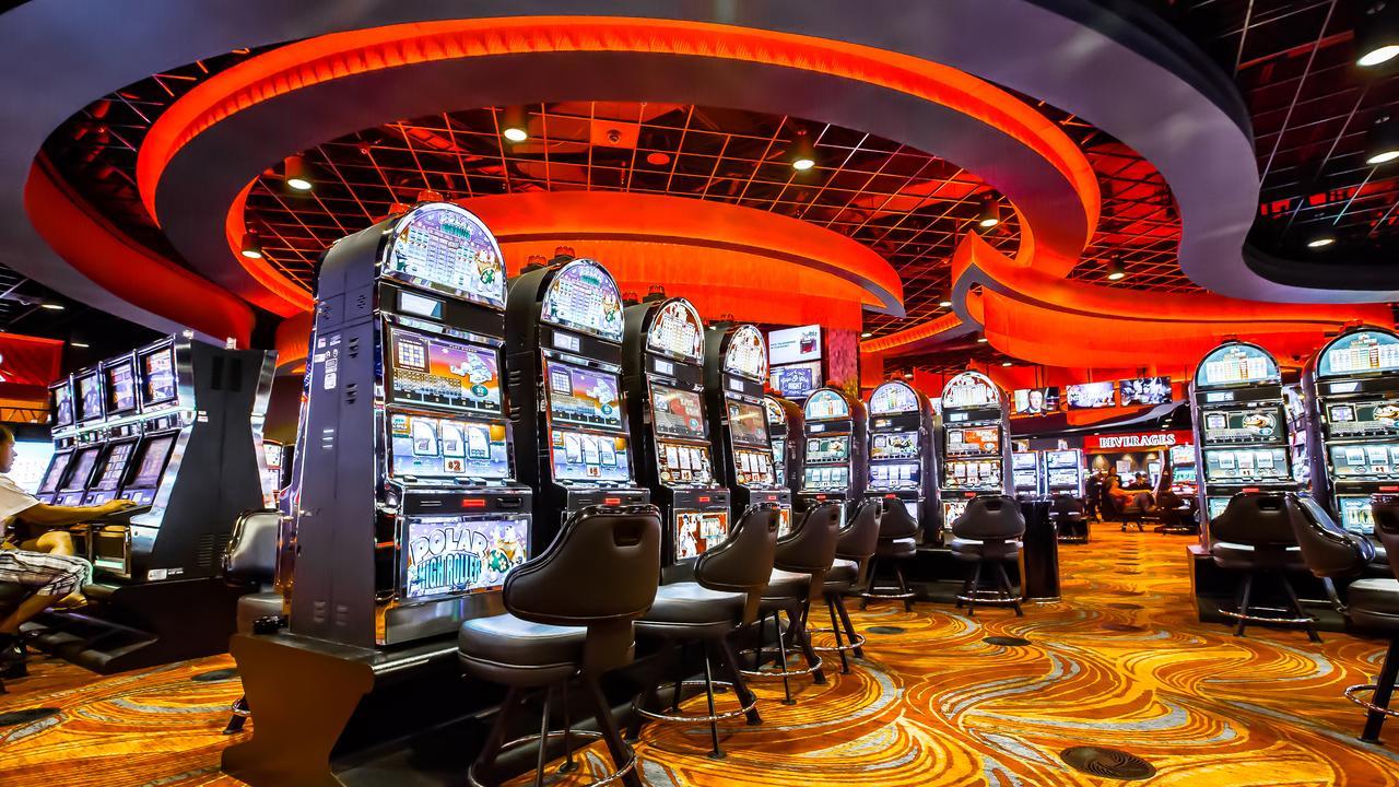 Cherokee Casino Hotel Roland Buitenkant foto